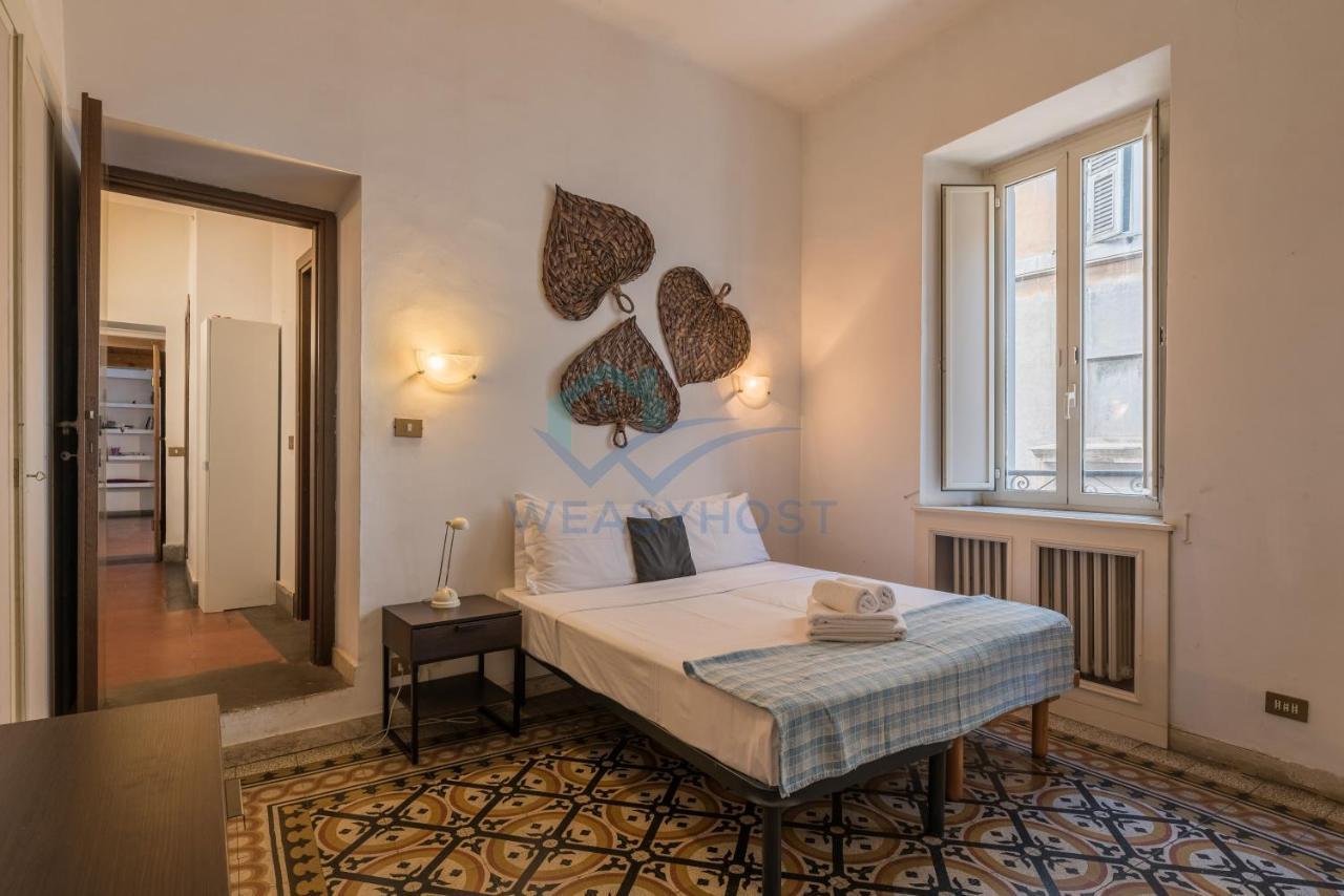 Warm Nest In The Old Building Of Piazza Navona Apartment Rome Exterior photo